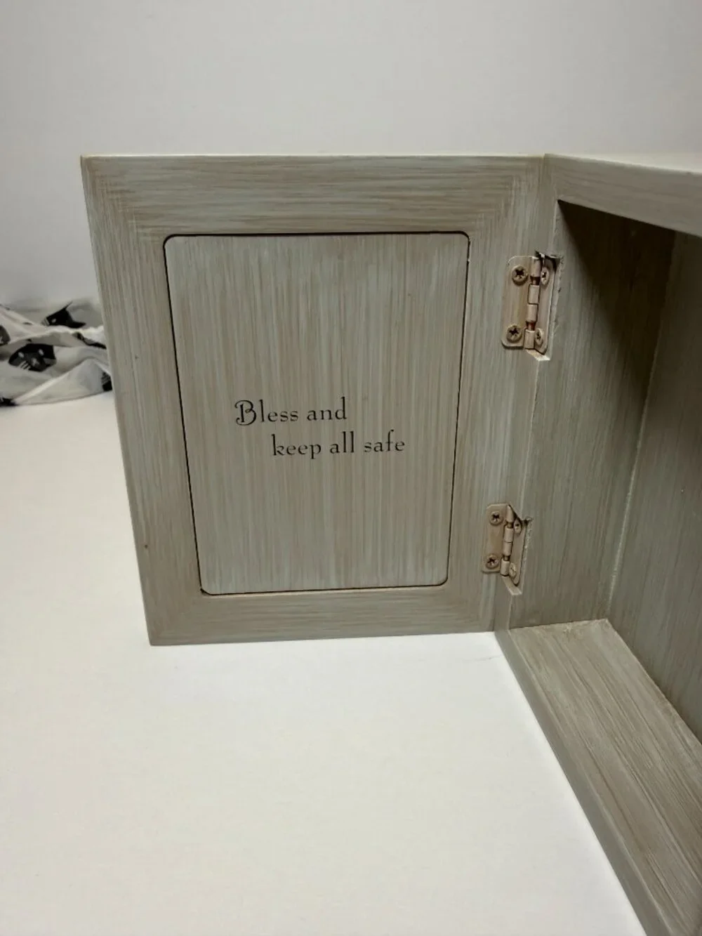 2007 Willow Tree Prayer Hinged Trinket Box Collectible Susan Lordi